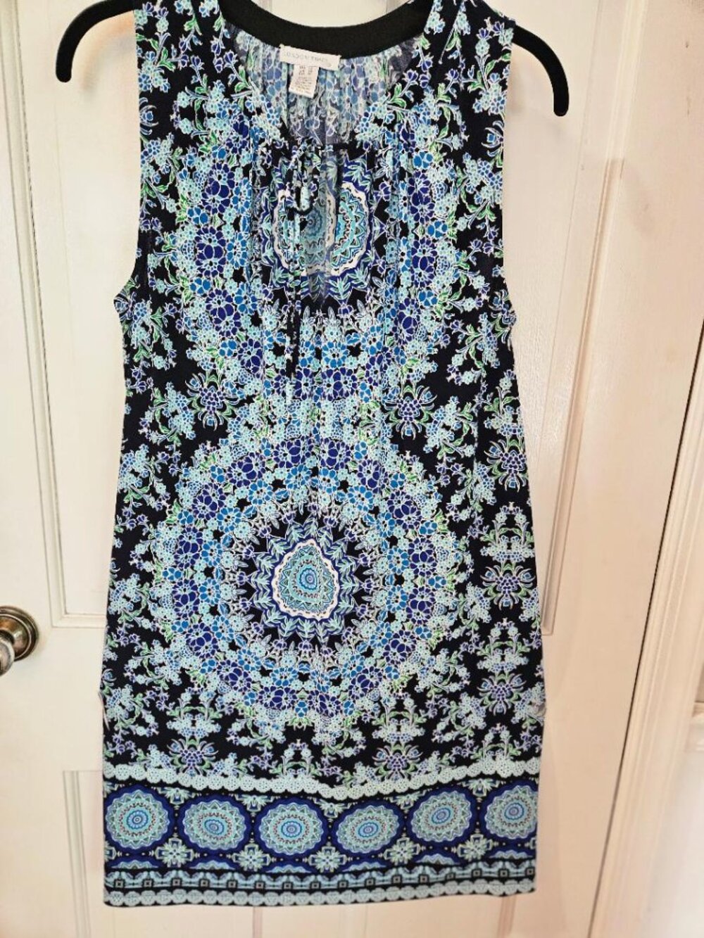 London Times blue floral sleeveless dress, keyhole neckline, polyester, S=12